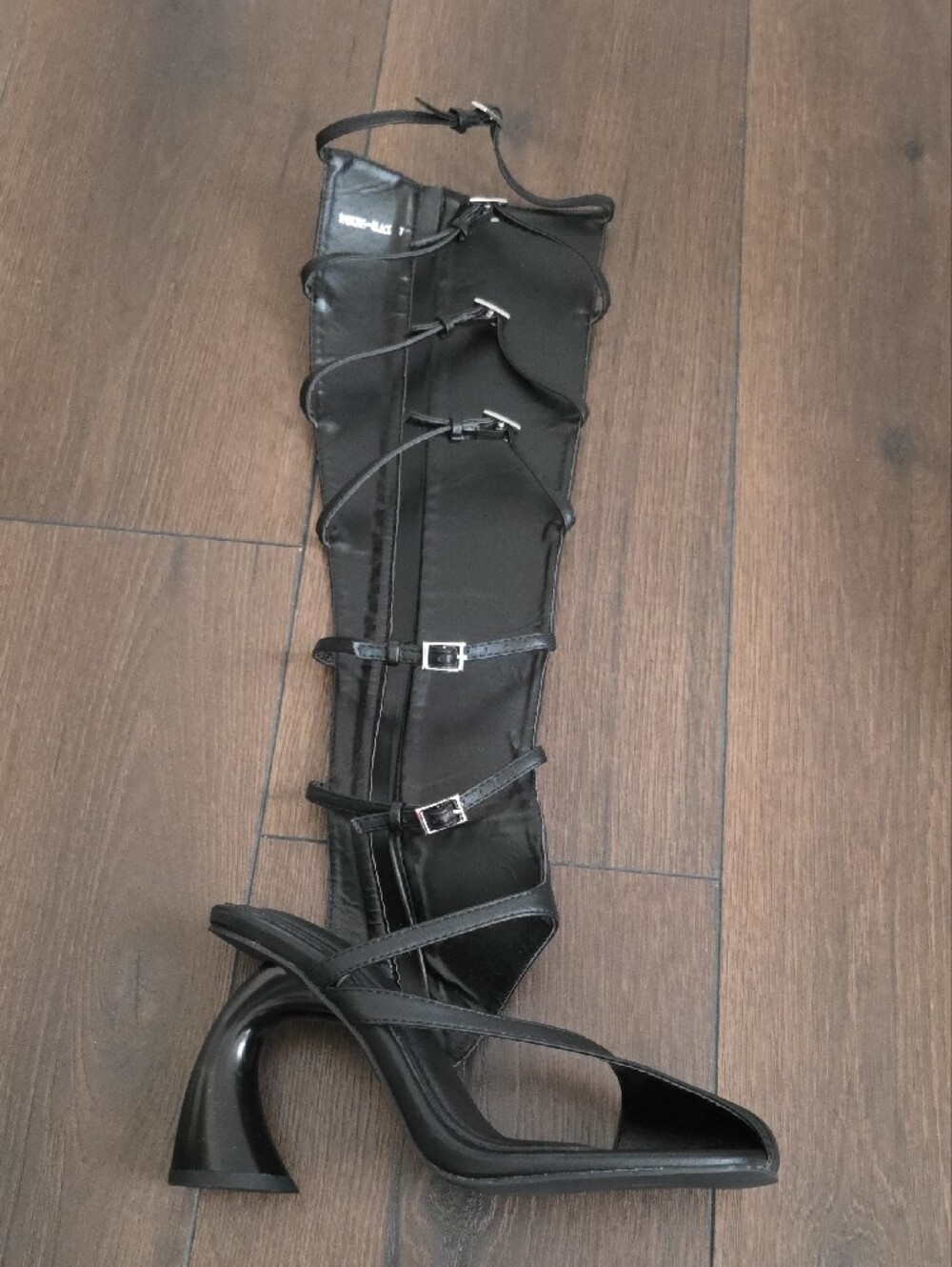 ANDRIUS-BLACK GLADIATOR SANDAL - Picture 3 of 6